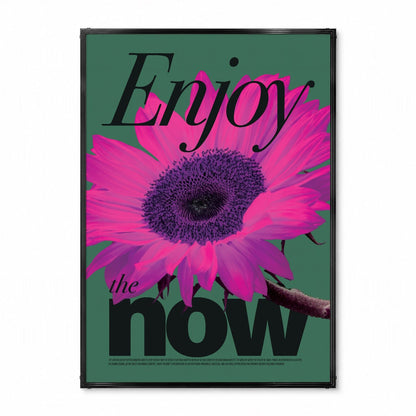 「Enjoy the Now」モダンフォトグラフィックポスター - Ink Jp
