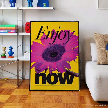 「Enjoy the Now」モダンフォトグラフィックポスター - Ink Jp